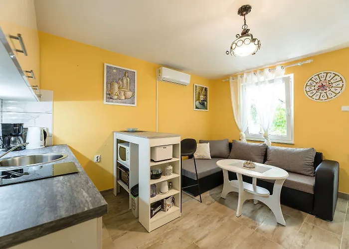 Reizendes Mit Meerblick, Privater Terrasse, Sonnenschutz, Waschmaschine Апартаменты