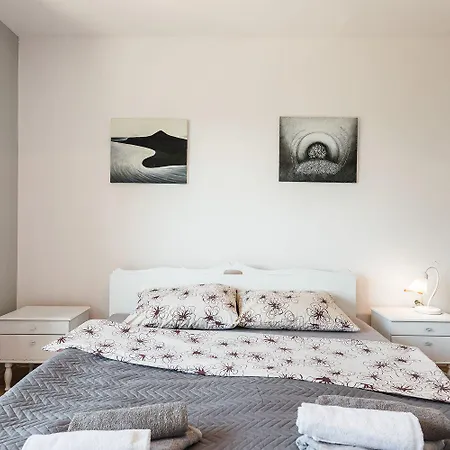 Reizendes Mit Meerblick, Privater Terrasse, Sonnenschutz, Waschmaschine *